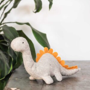 Sew a Softy Dino, Dino maken, dinosaurus maken van stof, knuffel dino maken