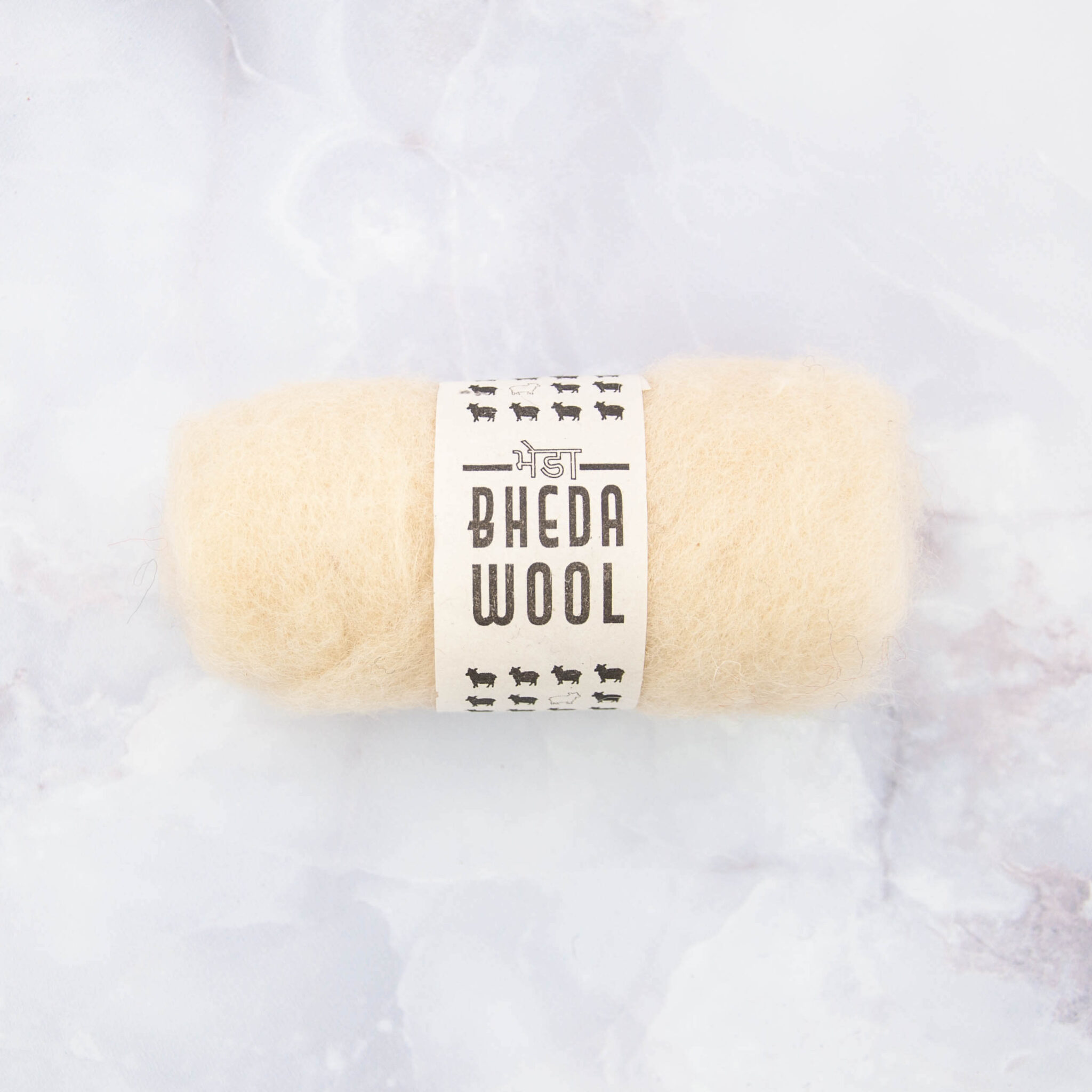 Variatiebeeld voor 320, ecru