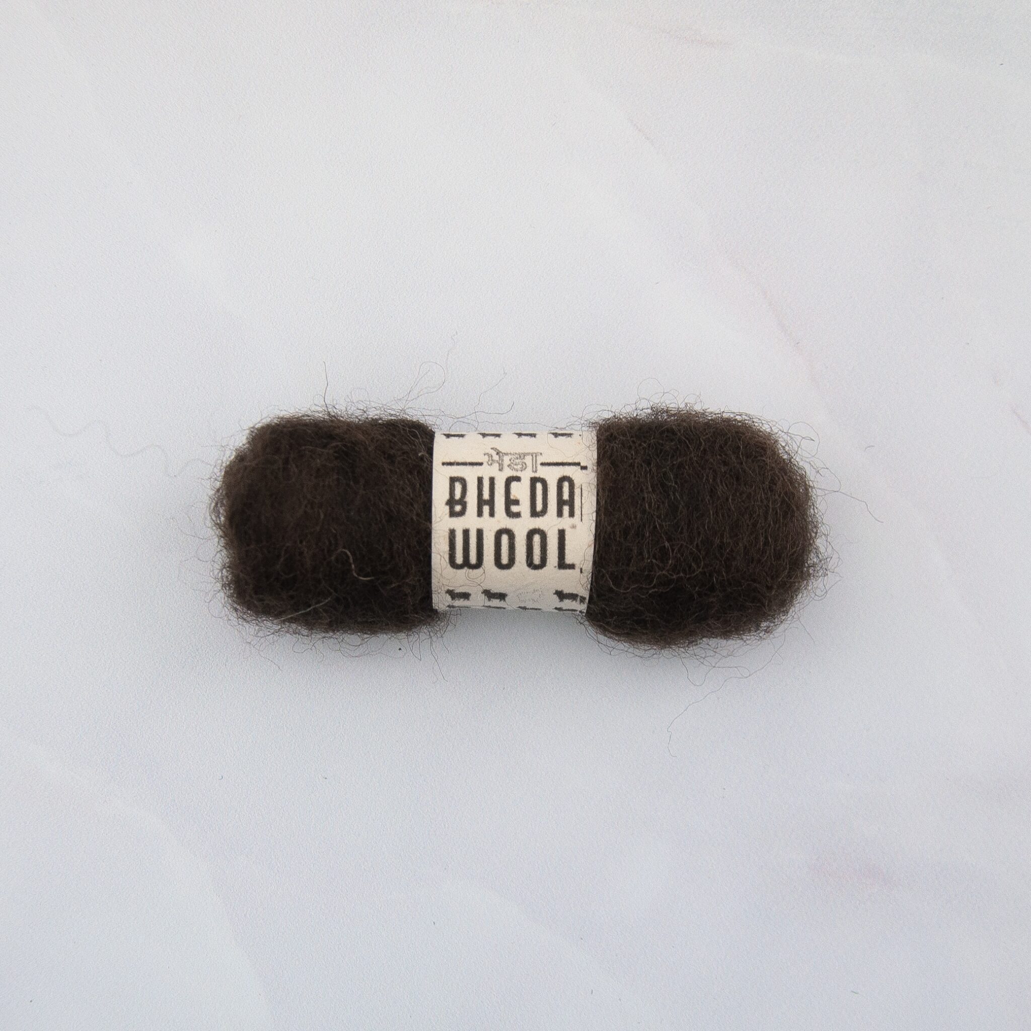 Variatiebeeld voor 450, donkerbruin