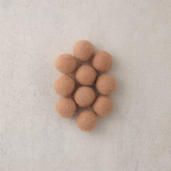 beige / skin coloured wool balls / wool beads / felt balls / wool ball / felt ball